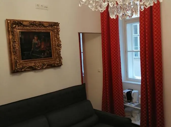 Sissi Apartment *